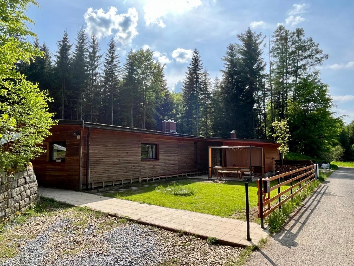 Lesni Chata Mikulovice Mikulovice (Jesenik) Exterior foto